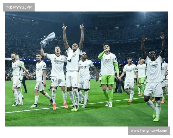 揭开欧冠神秘面纱：全球最顶级足球赛事的历史与魅力揭秘